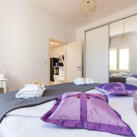 Luxa 5 Min Old Town, 10 Min Airport Apartment Trogir Exterior photo