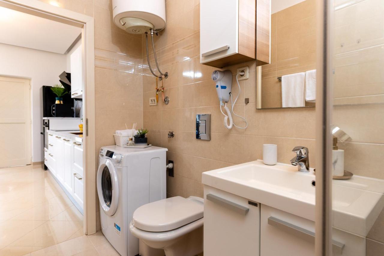 Luxa 5 Min Old Town, 10 Min Airport Apartment Trogir Exterior photo