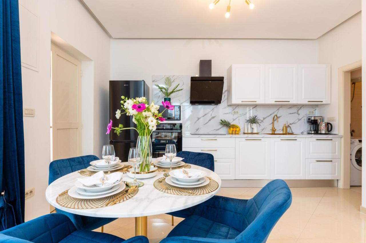 Luxa 5 Min Old Town, 10 Min Airport Apartment Trogir Exterior photo