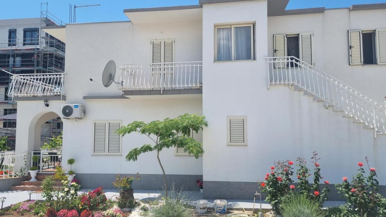 Luxa 5 Min Old Town, 10 Min Airport Apartment Trogir Exterior photo