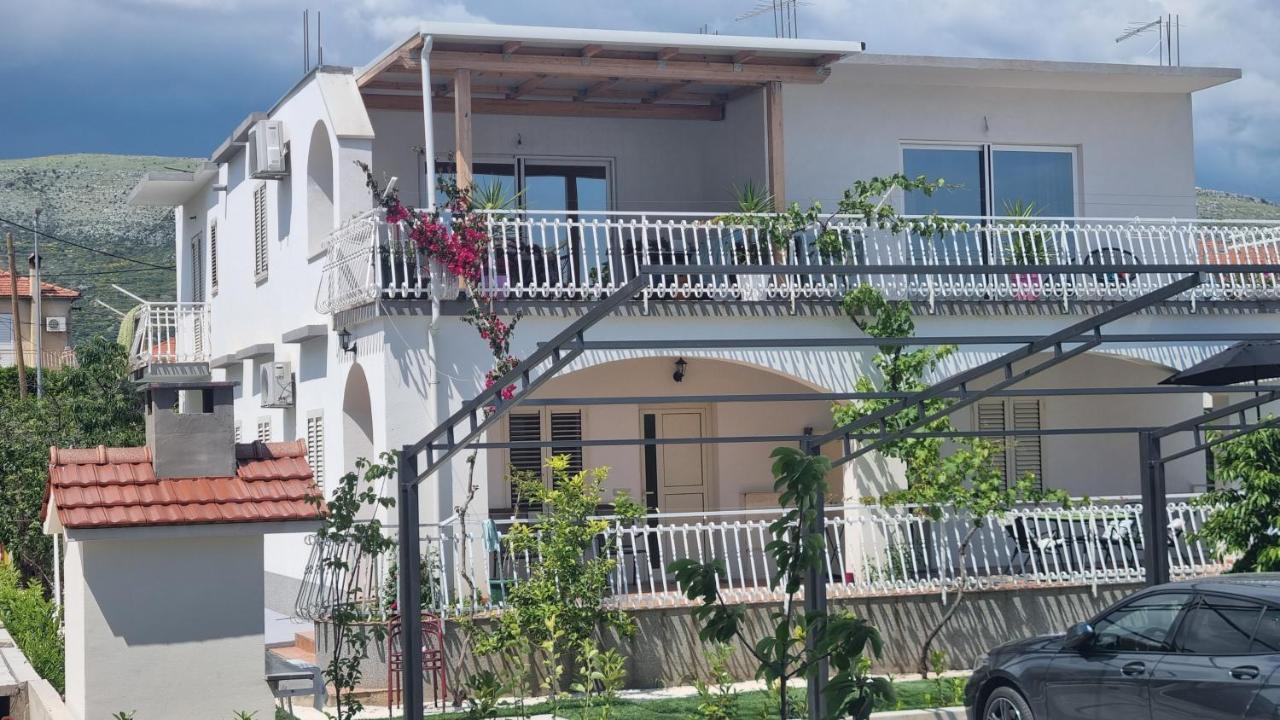 Luxa 5 Min Old Town, 10 Min Airport Apartment Trogir Exterior photo