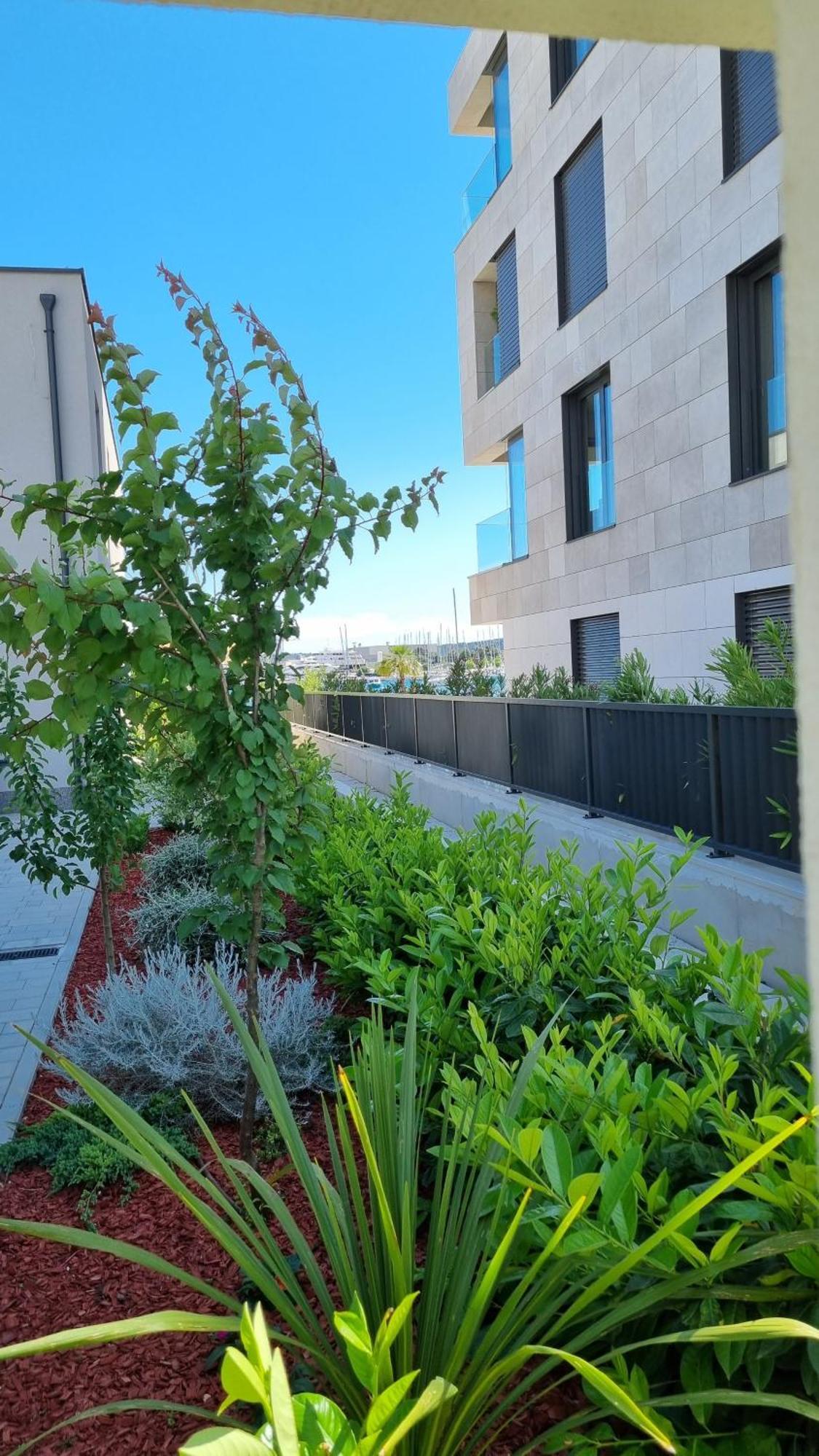 Luxa 5 Min Old Town, 10 Min Airport Apartment Trogir Exterior photo